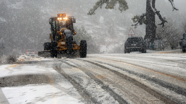 Muğla'nın yüksek kesimlerinde kar yağışı etkili olmaya başladı