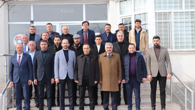 MHP Sivas Milletvekili Özyürek, Ulaş ilçesinde temaslarda bulundu