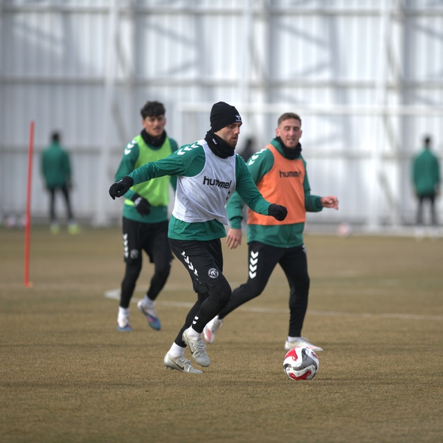 Konyaspor, Beşiktaş maçının hazırlıklarına başladı