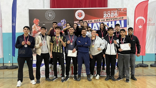 Muşlu sporculardan Muaythai Bölge Şampiyonası'nda büyük başarı