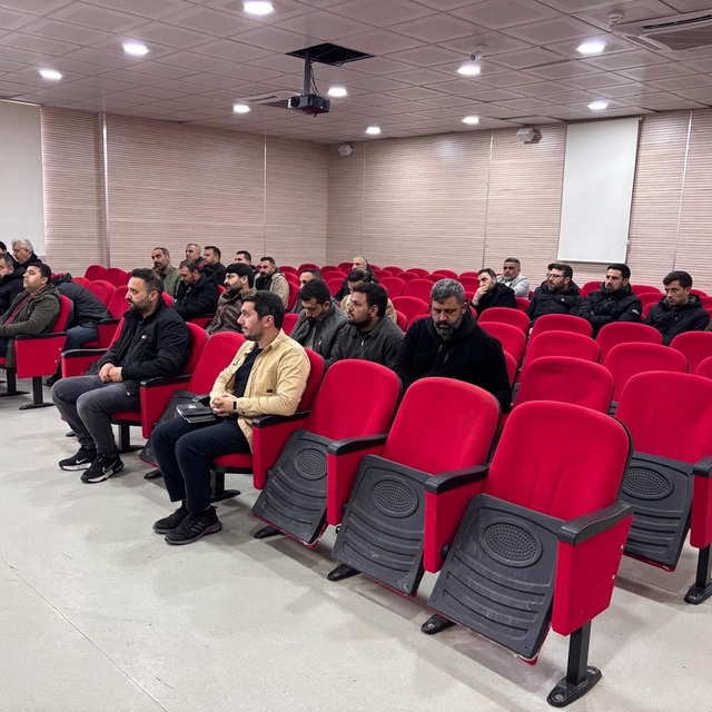 Dicle'de eğitim-öğretim yılı 1. dönem değerlendirme toplantısı yapıldı