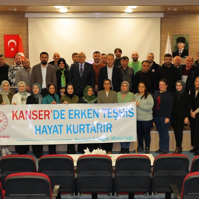 Serviks kanserinde erken tanının önemi anlatıldı