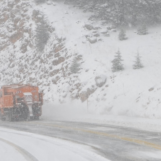 Antalya-Konya kara yolunda kar yağışı aralıklarla devam ediyor