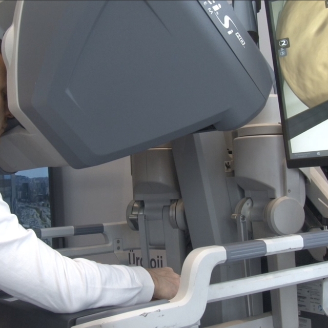 Bursa'da robotik ameliyat uygulamaları başladı
Medicana Bursa Hastanesi'nde...