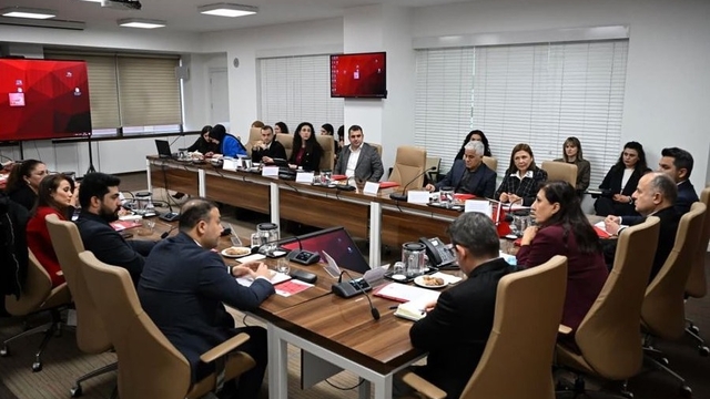 Mersin Büyükşehir, iklim değişikliğiyle mücadele deneyimlerini paylaştı