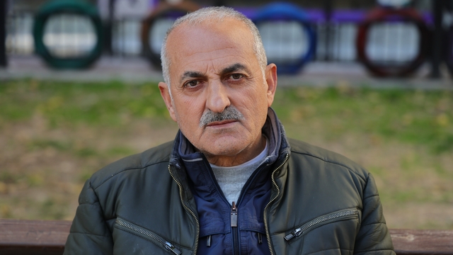 Seyyar satıcının boşanma mücadelesi