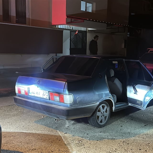 Alkollü sürücü 3 günde iki kez polisten kaçtı, yaklaşık 100 bin lira cezayı...