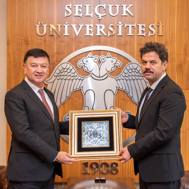 Selçuk Üniversitesi ile Zarmed Üniversitesi iş birliğini güçlendiriyor