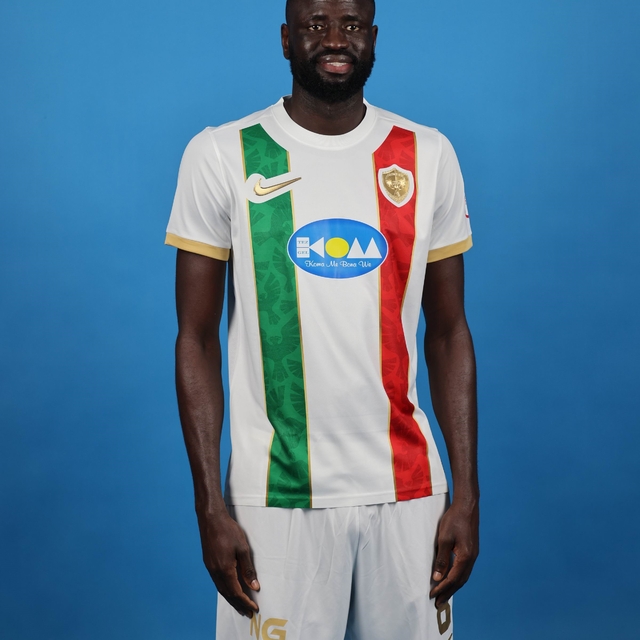 Amed Sportif Faaliyetler'de iki ayrılık