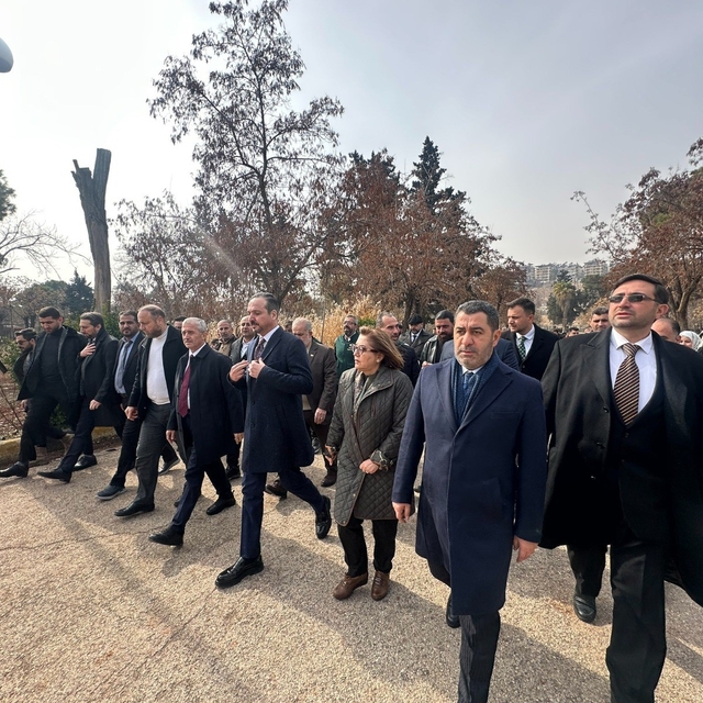 AK Parti Gaziantep Milletvekili Bünyamin Bozgeyik: "Halep huzura koşuyor"