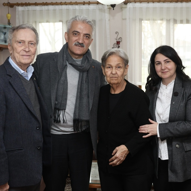 Vali Makas şehit ailelerini yalnız bırakmıyor