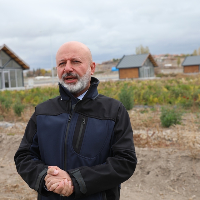 Başkan Çolakbayrakdar: "Ata tohumları, geleceğe bırakacağımız en kıymetli m...