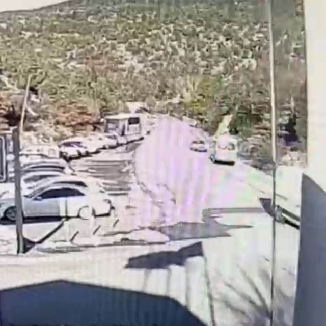 Beyşehir'de bir anlık kontrol kaybı can aldı kaza anı kamerada