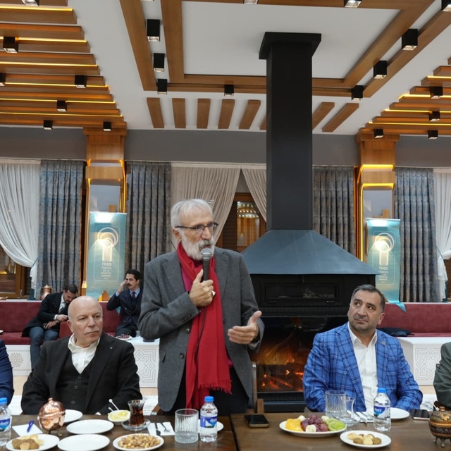 Süleyman Gündüz, Erzurum TDED Şubesi İrfan Meclisi'ne misafir oldu
