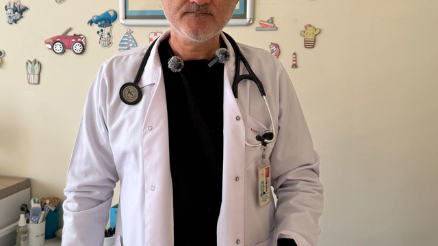 Müezzinin, sıra yüzünden aile hekimini darbettiği iddiası