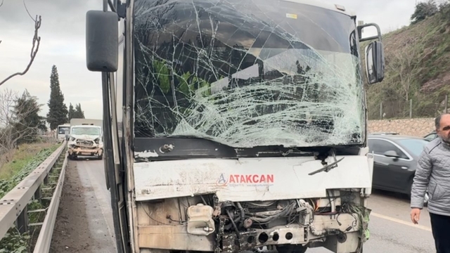 Kocaeli'de zincirleme kaza 7 yaralı