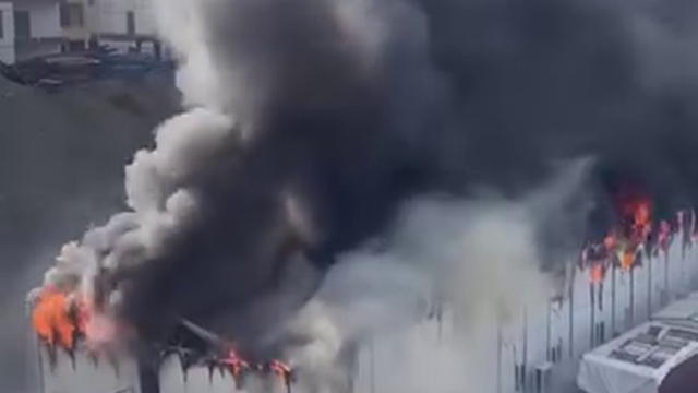 Konteyner yatakhane alevlere teslim oldu