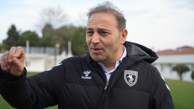 Fuat Çapa: "Güzel günler uzak değil"
Samsunspor Futbol Direktörü Fuat Çapa:
"Son haftalarda kulübemiz zayıf kaldı"