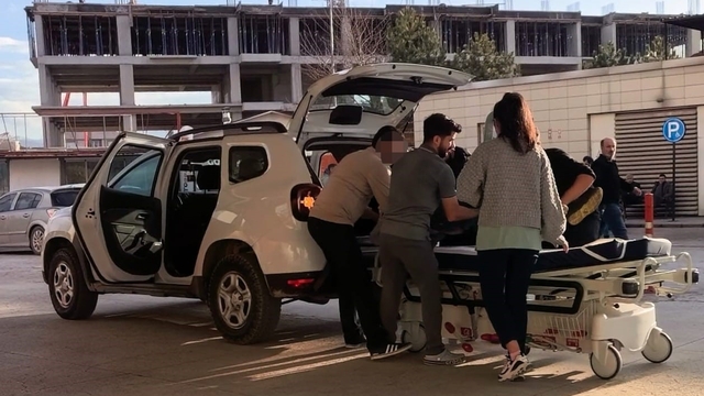 İnegöl'de yaralıyı bagajda acile getirdiler