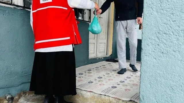 Patnos'ta Türk Kızılay tarafından kurban bağışı çalışması yapıldı