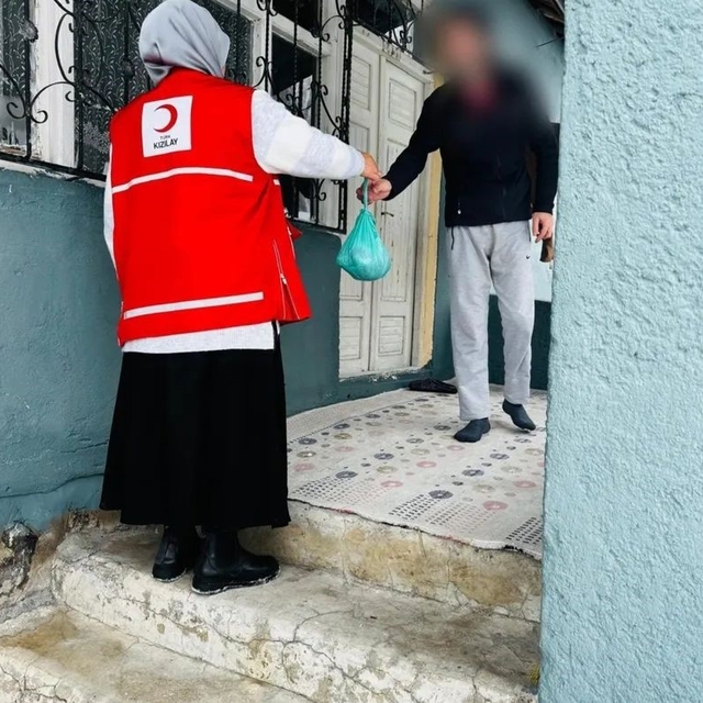 Patnos'ta Türk Kızılay tarafından kurban bağışı çalışması yapıldı