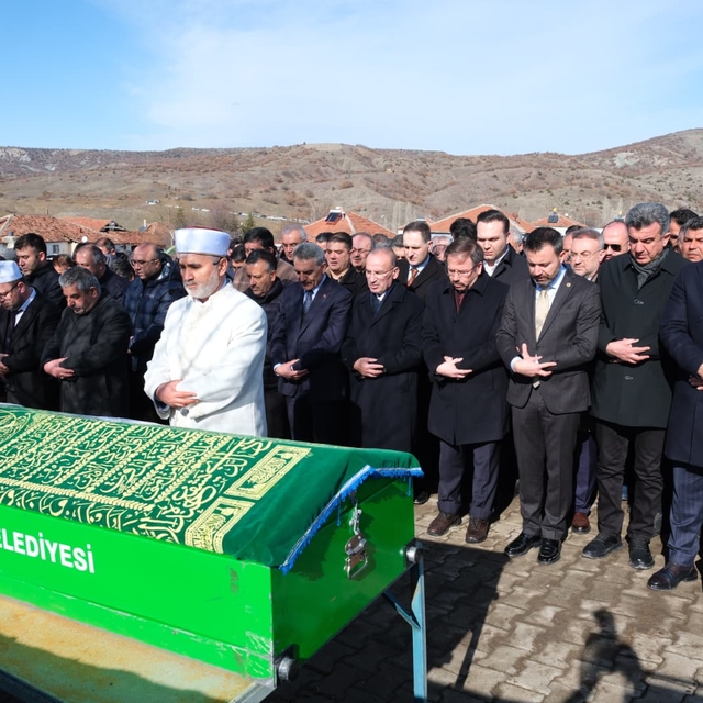 TBMM Başkanvekili Bozdağ, Yozgat'ta kayınvalidesi Yeter Dinç'in cenaze töre...