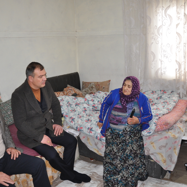 AK Parti Amasya İl Başkanı Uzun'dan Gümüşhacıköy'de ev ziyareti