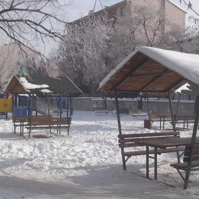 Kars'ta termometreler eksi 20'yi gördü