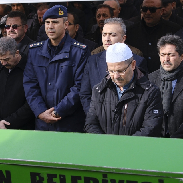 Karaman'da hayatını kaybeden Milletvekili Osman Sağlam'ın amcası toprağa ve...