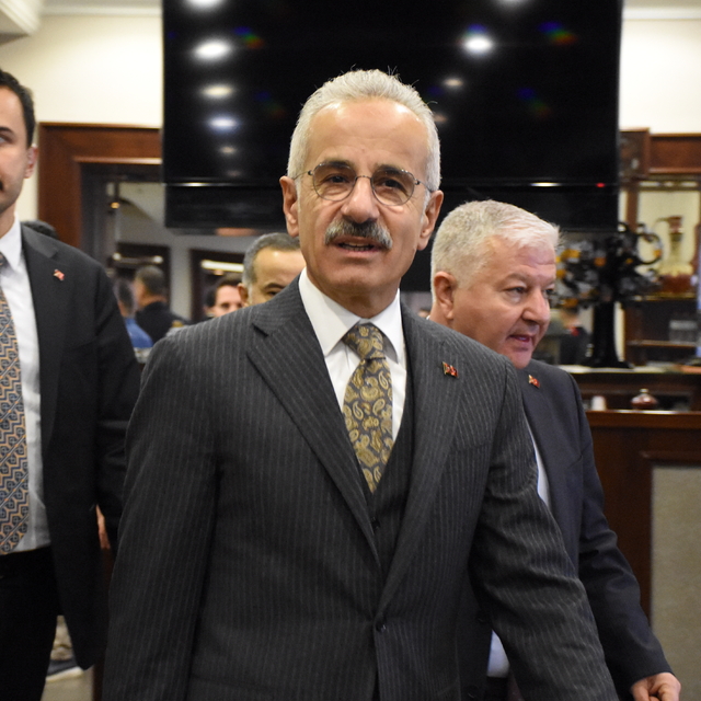 Bakan Uraloğlu, Aksaray'da "STK ve İş Dünyası Buluşma Toplantısı"nda konuşt...