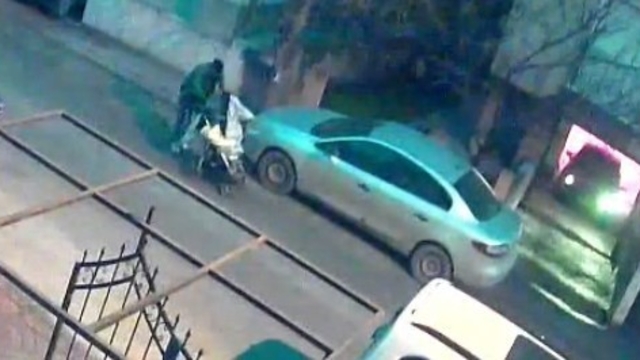 Bebek arabasıyla hırsızlık yapan şüpheli tutuklandı