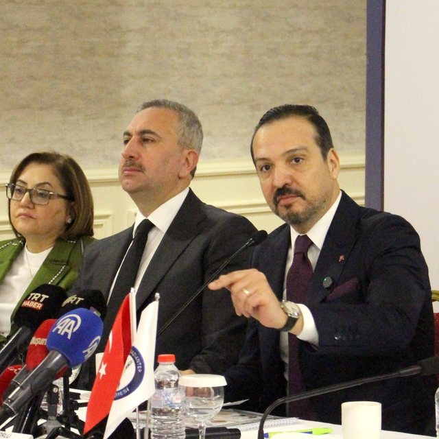 AK Parti Genel Başkan Yardımcısı Zorlu, TDBB Yönetim Kurulu Toplantısı'nda...