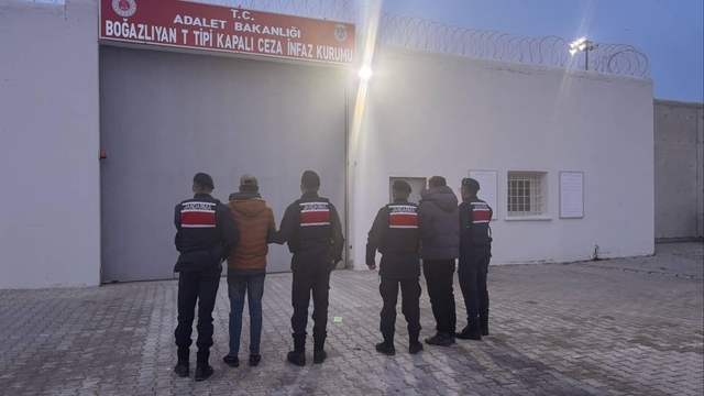 Yozgat'ta uyuşturucu operasyonunda 2 zanlı tutuklandı