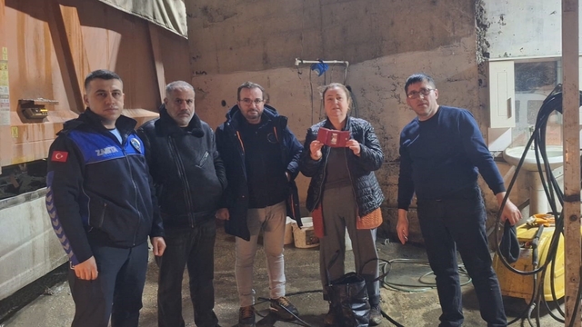 Tekirdağ'da çöpe atılan cüzdan belediyenin titiz çalışmasıyla bulundu