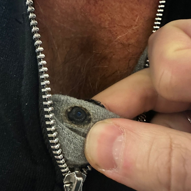 Ehliyet sınavında kopya düzeneğiyle yakalandı; 2 gözaltı