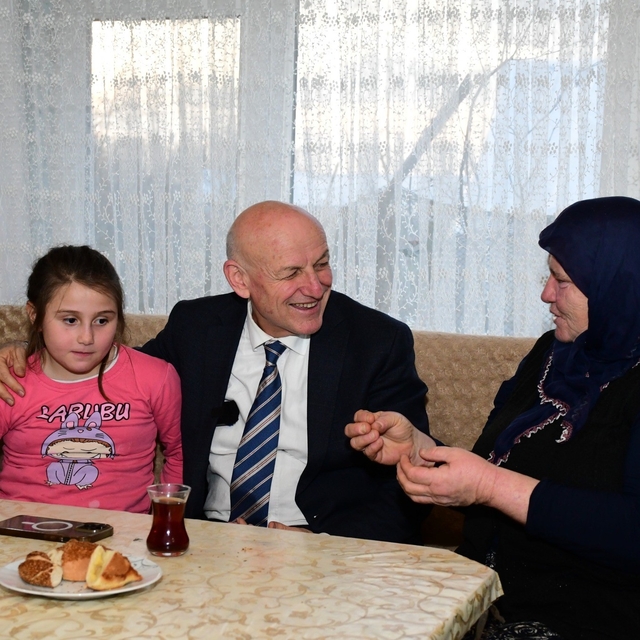 Başkan Kul: "Terme'yi makam koltuklarından değil, evlerden ve sokaklardan y...