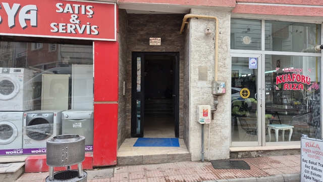 Üvey oğlu tarafından bıçaklanan adam hayatını kaybetti