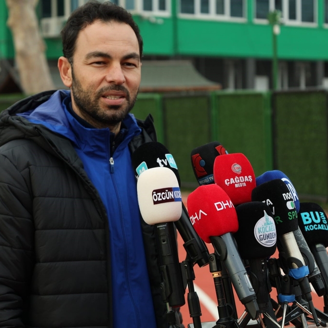 Selçuk İnan: "Fenerbahçe maçında kazanmak için sahaya çıkacağız"
Kocaelispo...