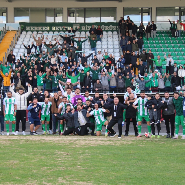 Muğlaspor Teknik Direktörü Durmuş: "Stresi yüksek bir maçtan 3 puanla ayrıl...