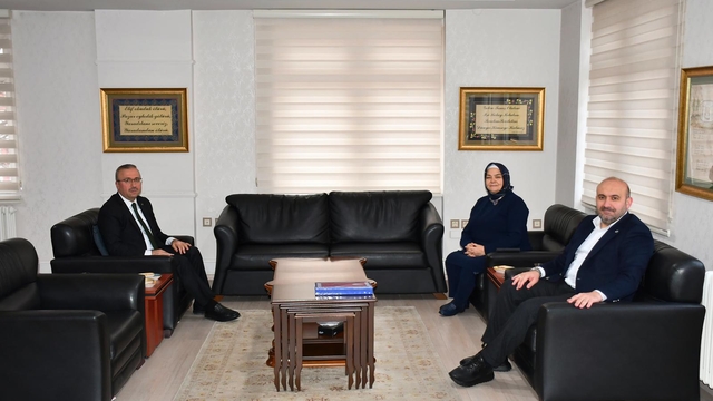 AK Parti'li Gürcan, eğitim yatırımlarının değerlendirildiği toplantıya katıldı