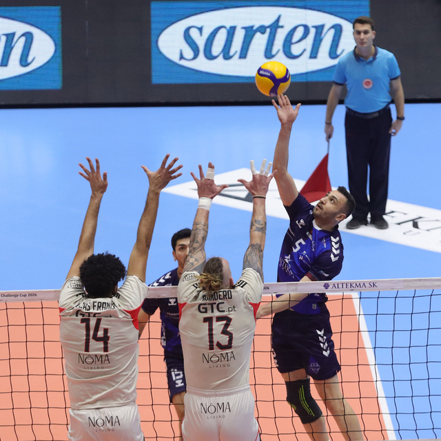 Altekma – Benfica: 3-2