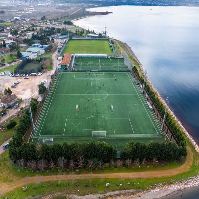 Kocaeli Büyükşehir'den Kocaelispor'a altyapı yatırımı
Tahir Büyükakın: "Ası...