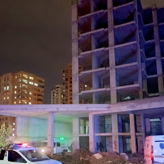 Yağışla su dolan bodrum kata düştü, hayatını kaybetti