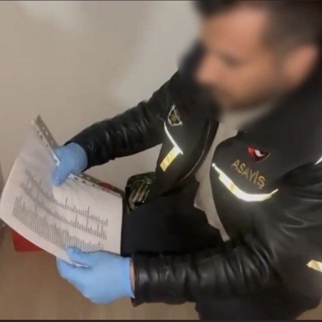 Osmaniye merkezli 'Gölge Ağı' operasyonunda 10 telefon dolandırıcısı tutukl...