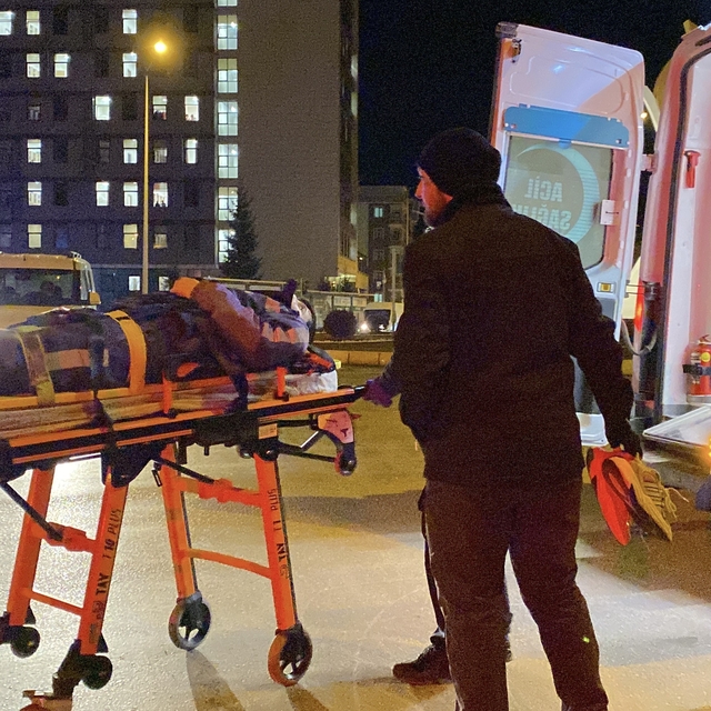 Çorum'da otomobil ile motosiklet çarpıştı: 1 yaralı