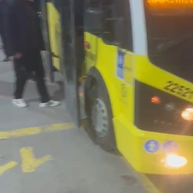 Bursa'da minibüste kalp krizi: Şoför hastaneye ulaştırdı