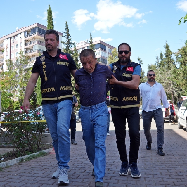 Huzurevinde meyve bıçaklı katliamda ölen 3 kişi için 3 kez ağırlaştırılmış...