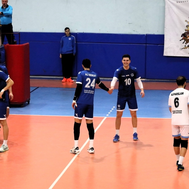 Kağıtspor'un hedefi Efeler Ligi