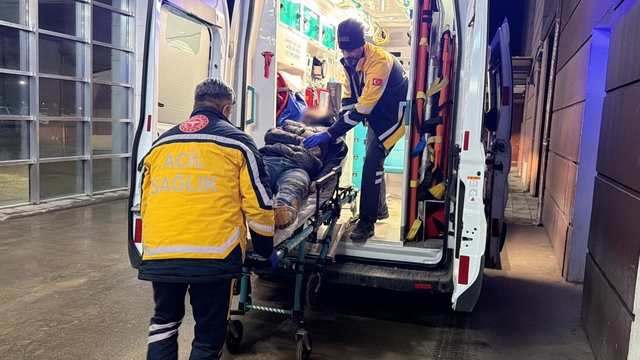 Madde kullandığı iddia edilen 2 şahıs hastaneye kaldırıldı