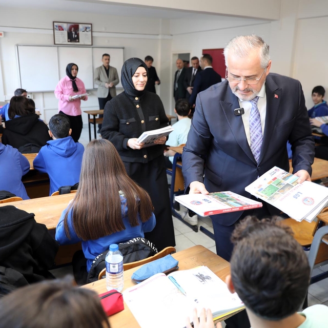 Bafra Belediyesinden öğrencilere eğitim desteği